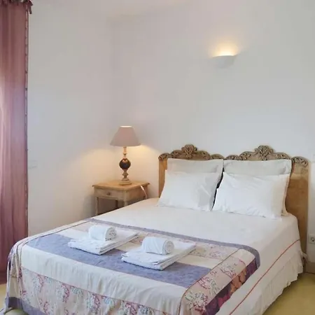 Extravagant Villa Icie Platinum 7 Bedrooms Stunning Sea Views Private Tennis C فيلة